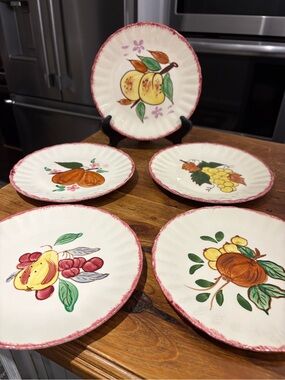 Blue Ridge  Fruit Accent Plates - Cream with Multicolor Fruit Motifs